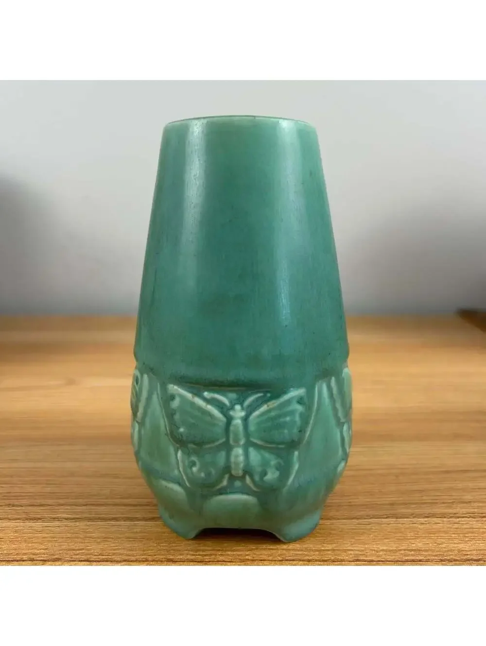 Rookwood 1940 Vintage Arts And Crafts Pottery Green Butterfly Ceramic Vase 2072